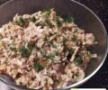 Салат из курицы с сыром и грецкими орехами (рецепт Сов-общепита)